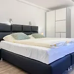 Waterkant #4 تيميندورفير ستراند